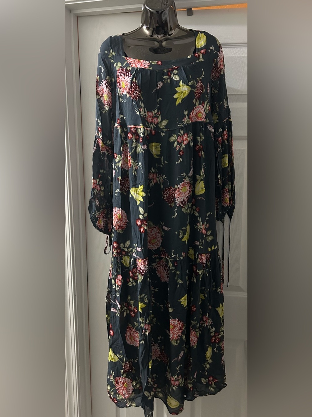 ANTHROPOLOGIE Evelin Maxi Dress